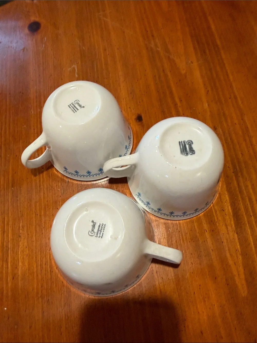 3 Corelle Snow Flake Pattern Tea/coffee Cups
